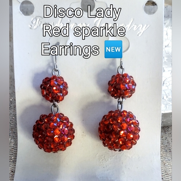 Sparkly Red Ball Party earrings - Picture 3 of 10
